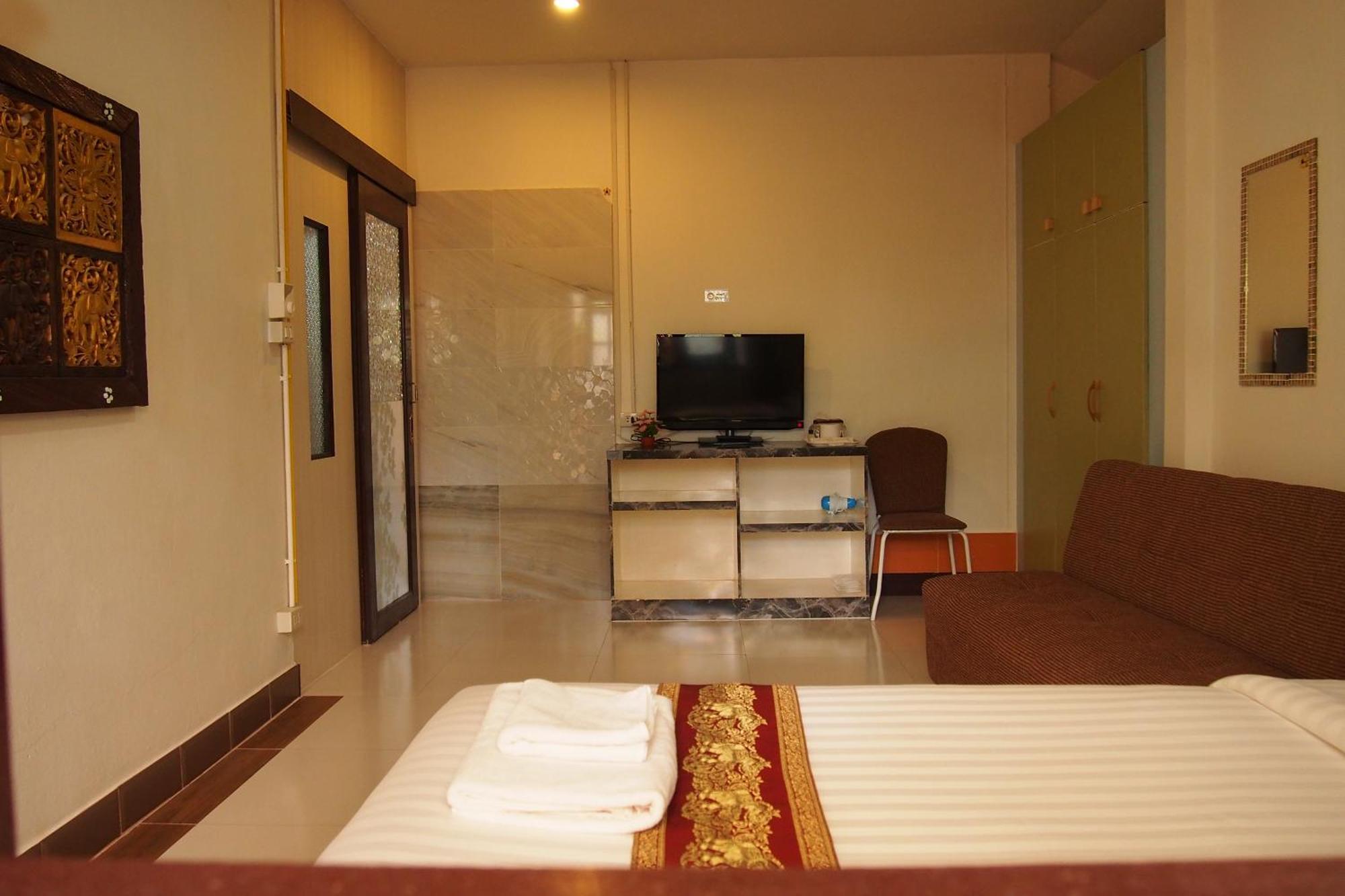 Wiang Kum Kam Resort Чиангмай Экстерьер фото