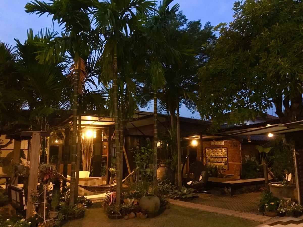 Wiang Kum Kam Resort Чиангмай Экстерьер фото