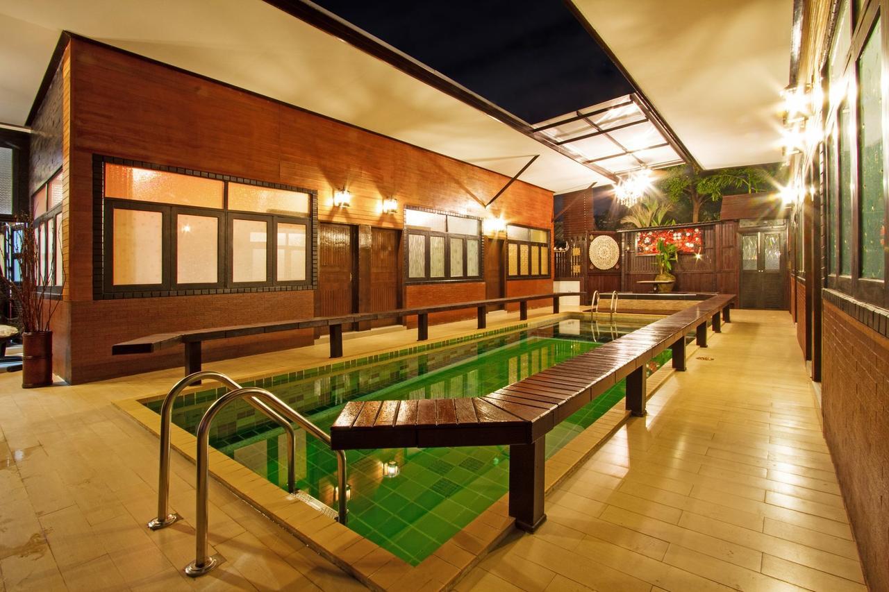Wiang Kum Kam Resort Чиангмай Экстерьер фото