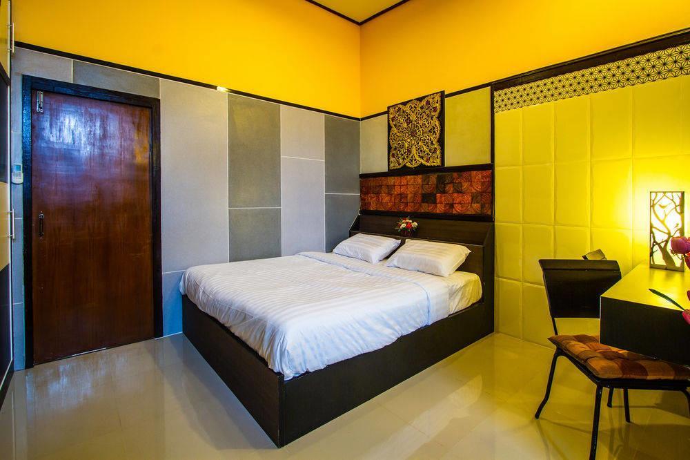 Wiang Kum Kam Resort Чиангмай Экстерьер фото